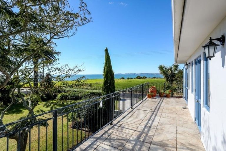 Photo of property in 115 Turangi Road, Motunui, Waitara, 4383