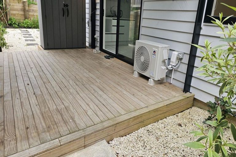 Photo of property in 5 Kate Duncan Drive, Swanson, Auckland, 0614