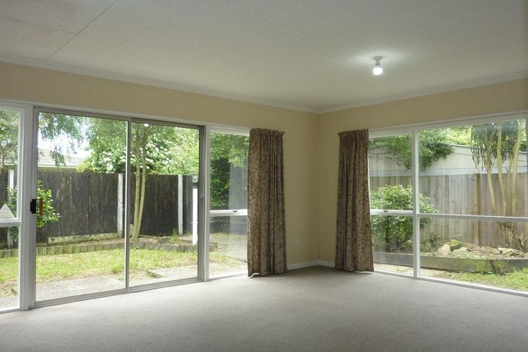 Photo of property in 25a Bucknell Street, Sockburn, Christchurch, 8042