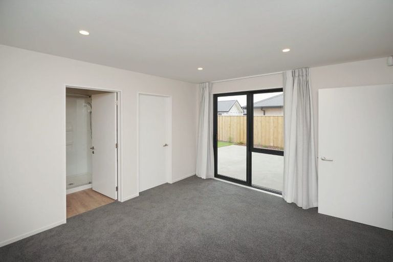 Photo of property in 3 Weaver Street, Woodend, 7691