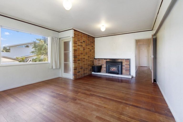 Photo of property in 11 Kowai Grove, Omokoroa, 3114