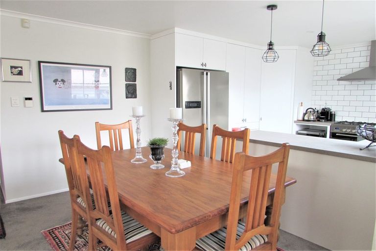 Photo of property in 35 Tama Street, Alicetown, Lower Hutt, 5010