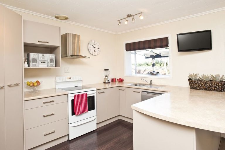 Photo of property in 7 Mason Street, Riverdale, Gisborne, 4010