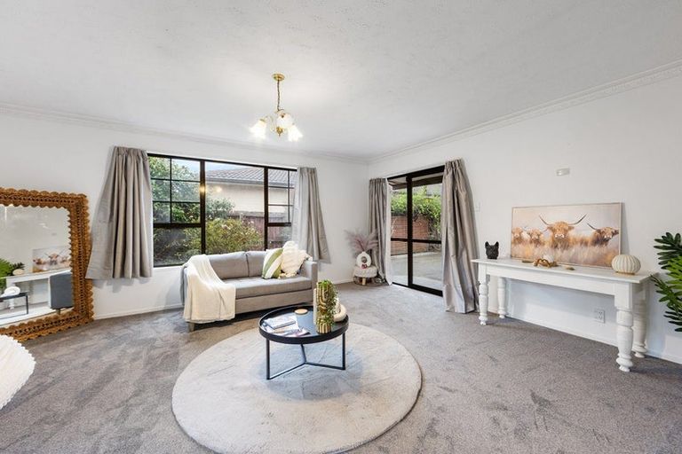 Photo of property in 2/17a Dalrye Place, Ilam, Christchurch, 8041