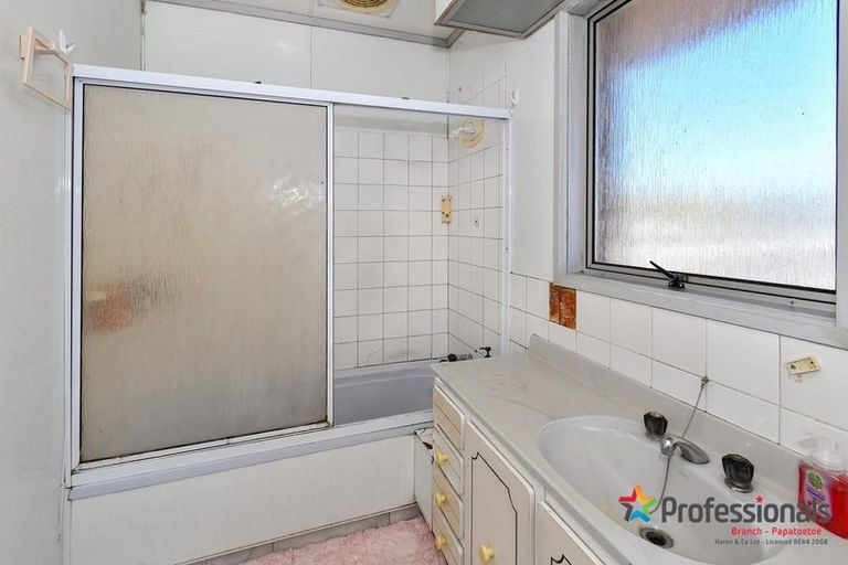 Photo of property in 10 Paul Place, Pakuranga, Auckland, 2010