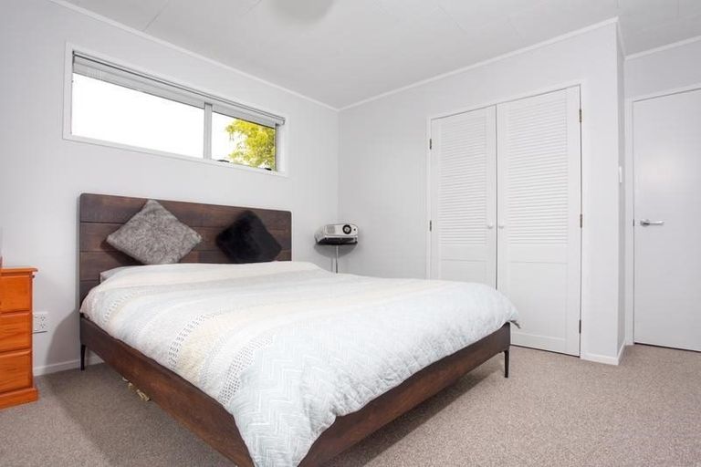 Photo of property in 16 Andelko Place, Henderson, Auckland, 0612