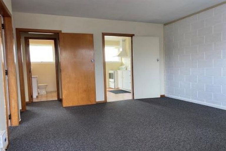 Photo of property in 2/90 Charles Street, Waltham, Christchurch, 8011