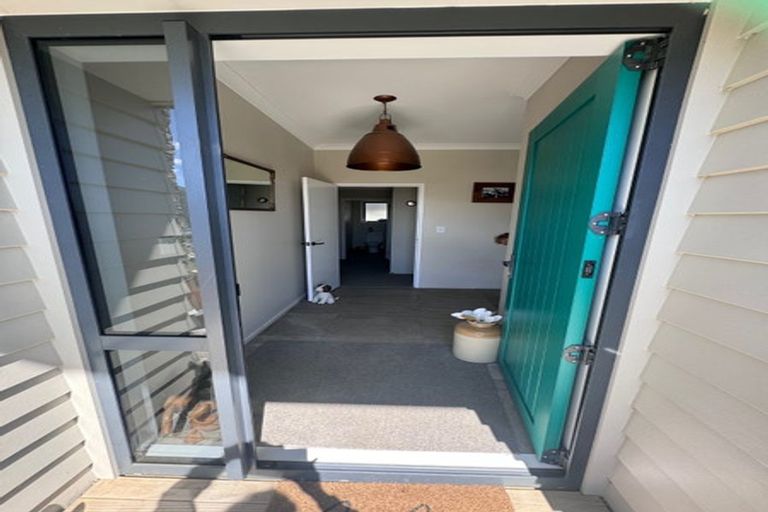 Photo of property in 26 Harbour View Heights, Picton, 7220