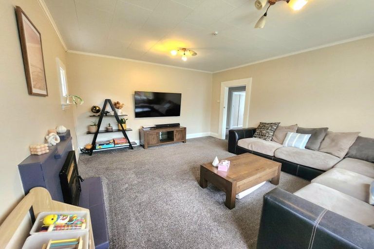 Photo of property in 60 Upper Ure Street, South Hill, Oamaru, 9400