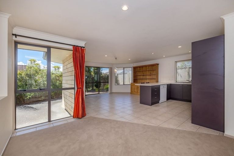 Photo of property in 1 Nautical Drive, Haruru, 0204