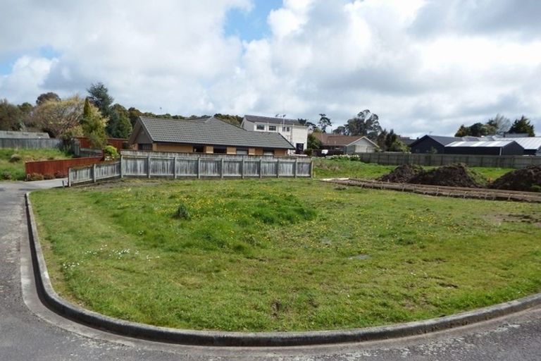 Photo of property in 8g Blennerville Close, Marton, 4710