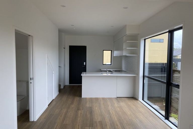 Photo of property in 4/47a Huntington Drive, Huntington Park, Auckland, 2013