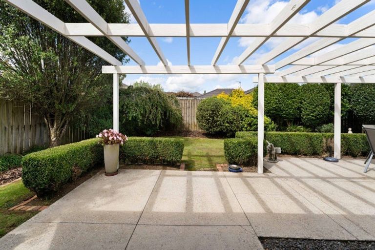 Photo of property in 19 Aufidius Place, Pukekohe, 2120