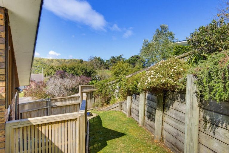 Photo of property in 10 Sams Way, Raumati South, Paraparaumu, 5032