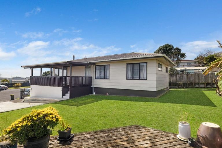 Photo of property in 5 Kepler Place, Clover Park, Auckland, 2019