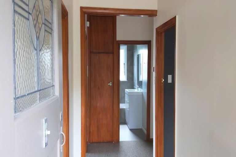 Photo of property in 15 Puriri Terrace, Roslyn, Palmerston North, 4414