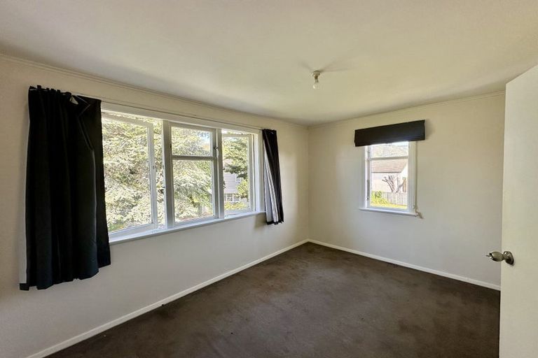 Photo of property in 1070 High Street, Avalon, Lower Hutt, 5011