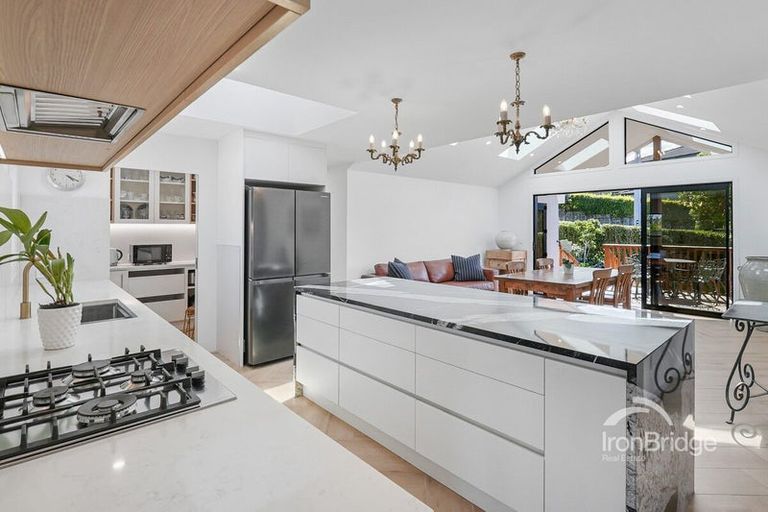 Photo of property in 38 Quebec Road, Milford, Auckland, 0620