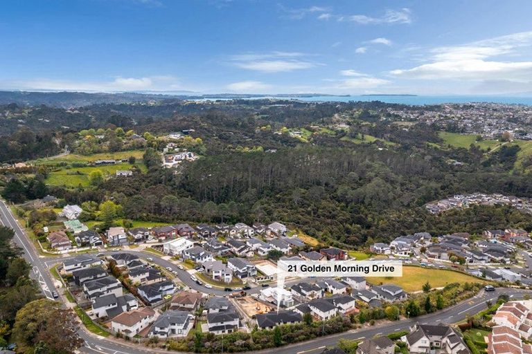 Photo of property in 21 Golden Morning Drive, Albany Heights, Auckland, 0632