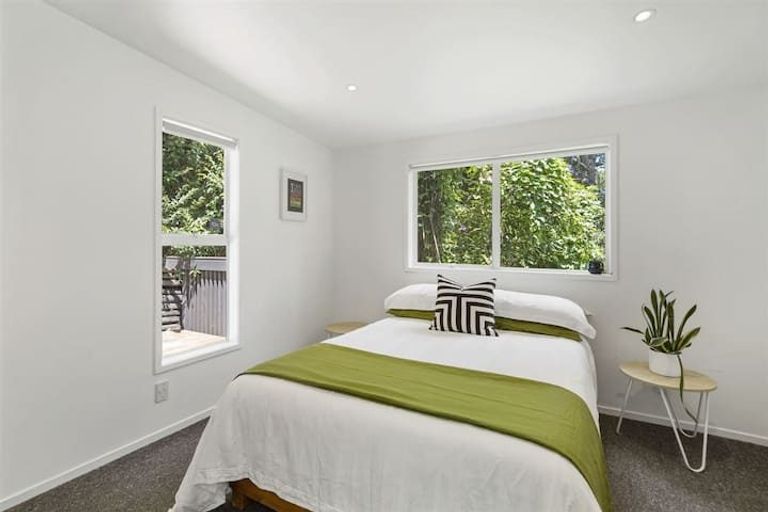 Photo of property in 78 Palmerston Road, Birkenhead, Auckland, 0626