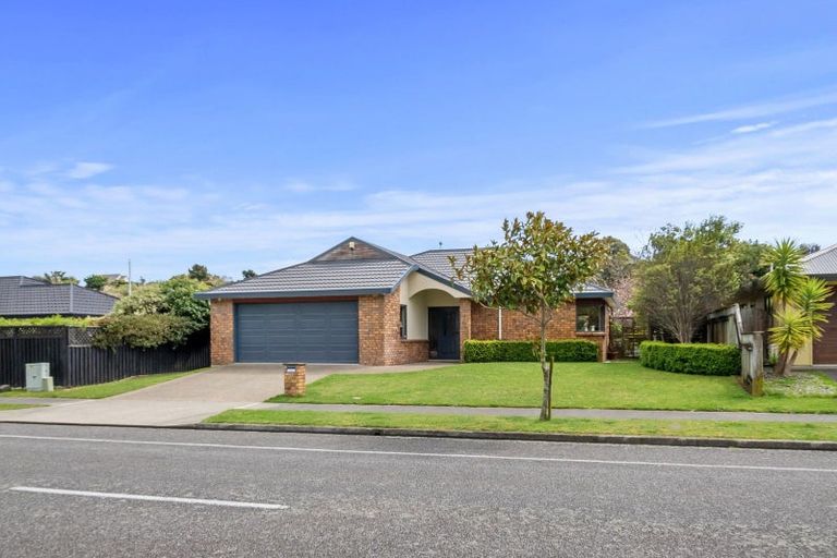 Photo of property in 99 Weggery Drive, Waikanae Beach, Waikanae, 5036