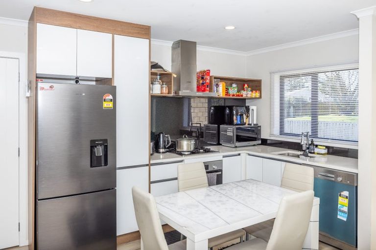 Photo of property in 12c Jamieson Crescent, St Andrews, Hamilton, 3200