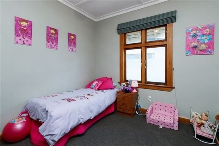 Photo of property in 35 Havill Street, Takaro, Palmerston North, 4410