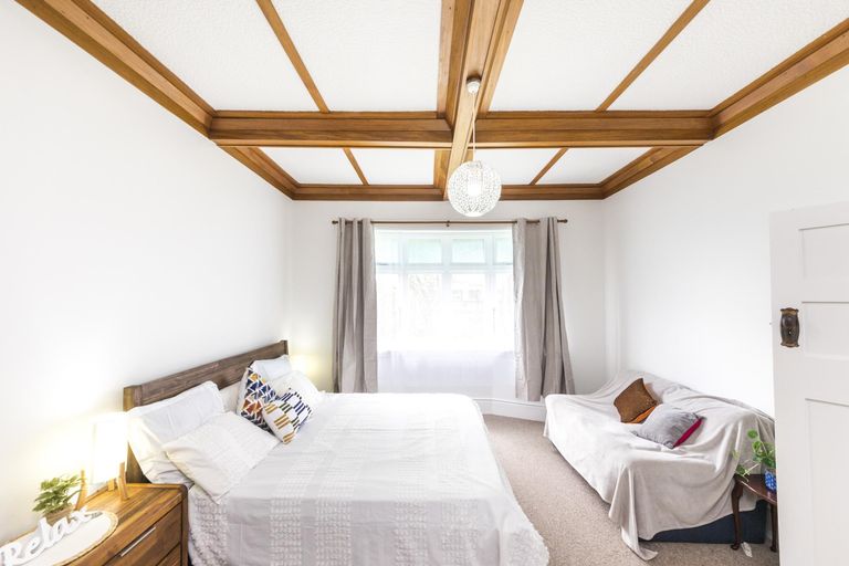 Photo of property in 800 Tremaine Avenue, Roslyn, Palmerston North, 4414