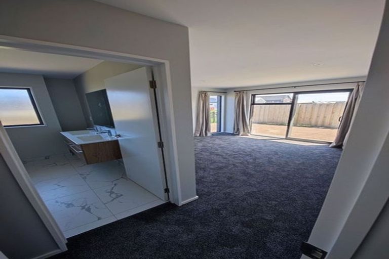 Photo of property in 19 Navarra Road, Halswell, Christchurch, 8025