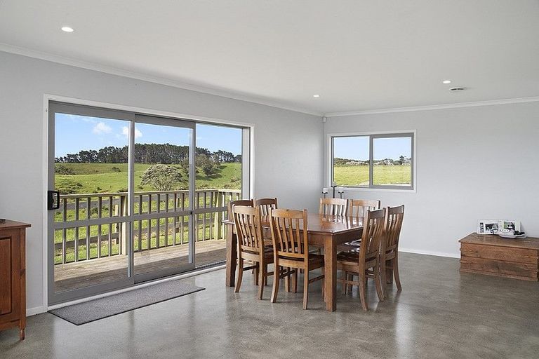 Photo of property in 48 Hatton Road, Awhitu, Waiuku, 2684