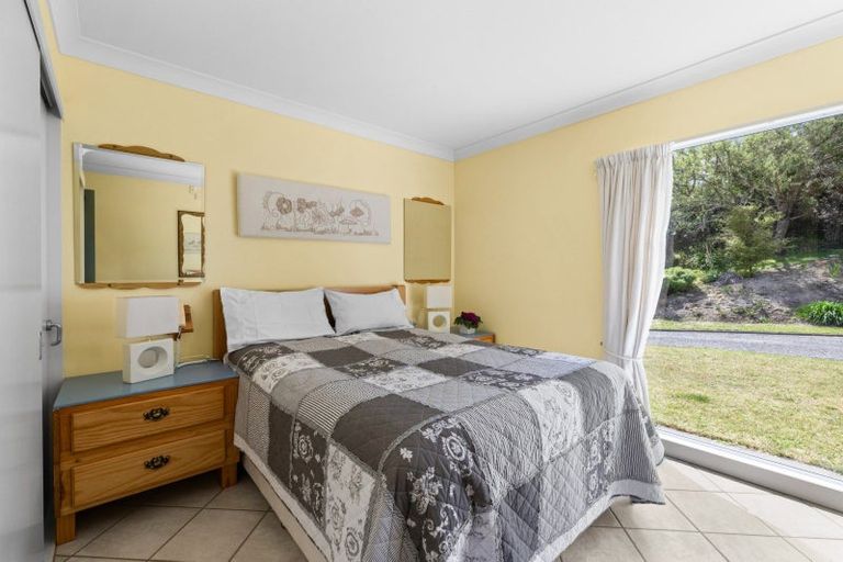 Photo of property in 132 Lane Road, Havelock North, 4130