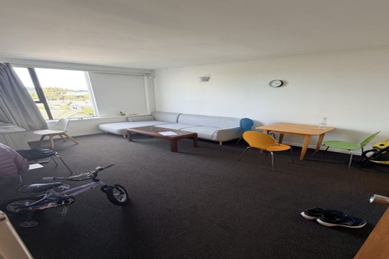 Photo of property in Hobson Court Flats, 36/70 Hobson Street, Thorndon, Wellington, 6011