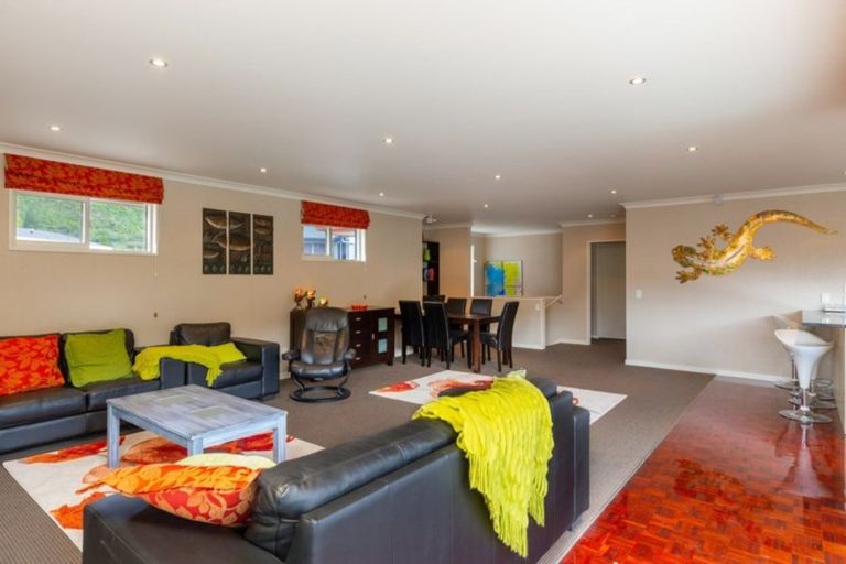 Photo of property in 289g Waikawa Road, Waikawa, Picton, 7220