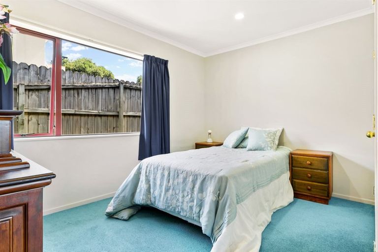 Photo of property in 21 Basra Drive, Henderson, Auckland, 0612