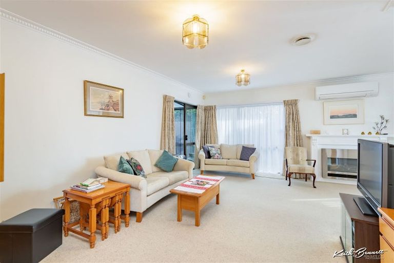 Photo of property in 2/1 Stellin Street, Boulcott, Lower Hutt, 5011