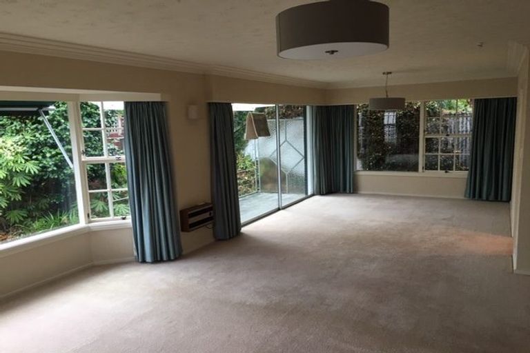 Photo of property in 37 Church Lane, Merivale, Christchurch, 8014