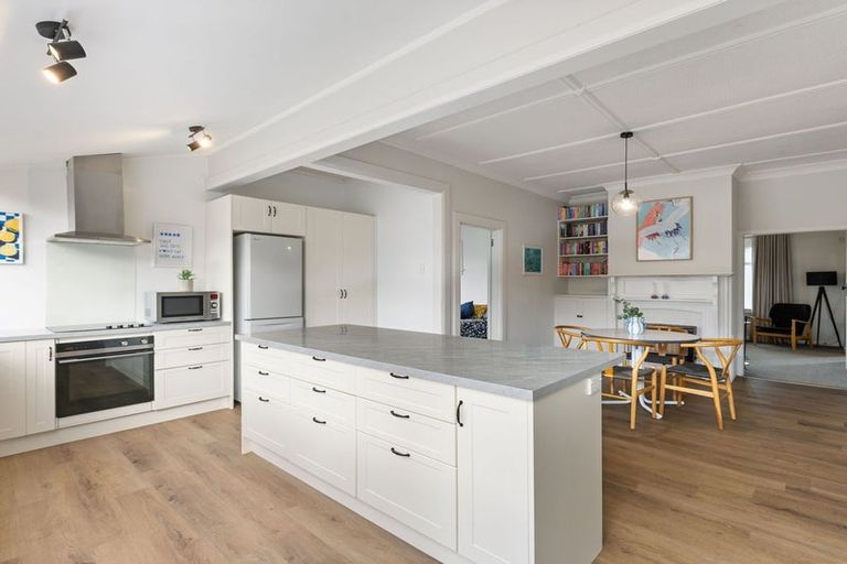 Photo of property in 41 Roy Street, Palmerston North, 4410