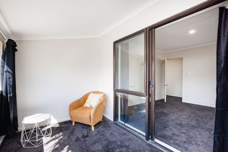 Photo of property in 4 Ngarimu Street, Roslyn, Palmerston North, 4414