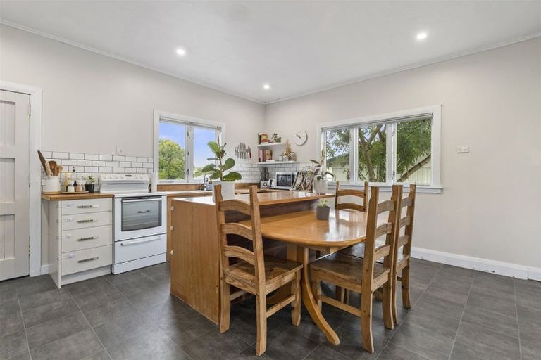 Photo of property in 14 Sain Crescent, Morrinsville, 3300