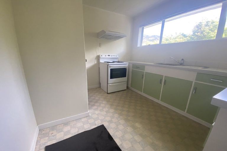 Photo of property in 7a Govind Grove, Ngaio, Wellington, 6035