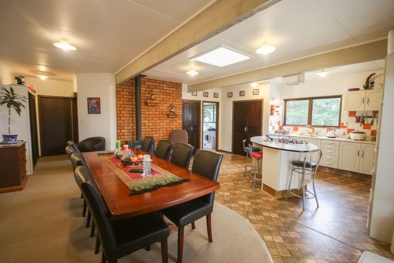 Photo of property in 127 Matakohe East Road, Matakohe, 0593