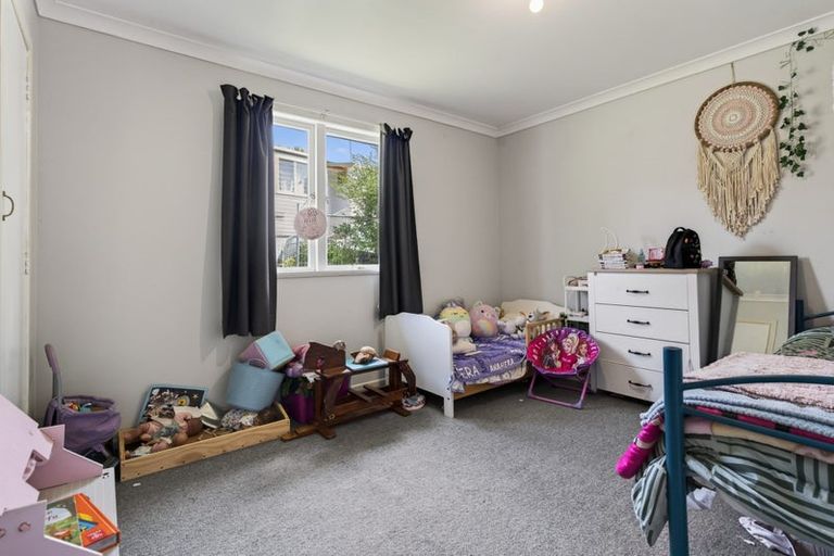 Photo of property in 2 View Street, Maungaturoto, 0520