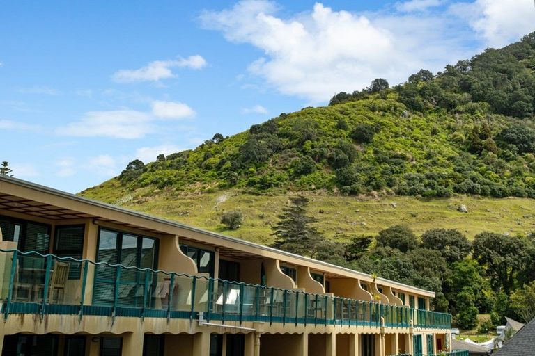 Photo of property in 4/8 Maunganui Road, Mount Maunganui, 3116