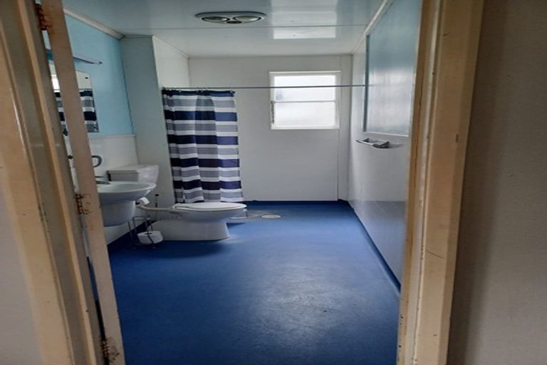 Photo of property in 19 Hereford Street, West End, Palmerston North, 4410