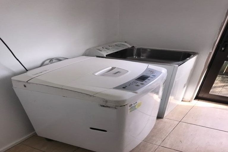 Photo of property in 276 Bairds Road, Otara, Auckland, 2023