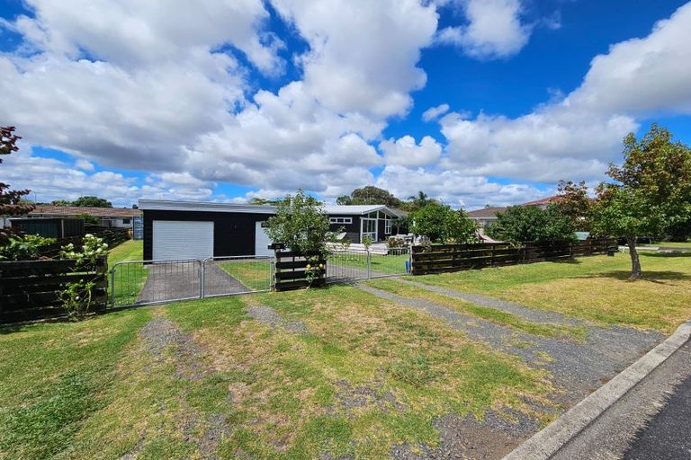 Photo of property in 30 Domain Street, Waiuku, 2123