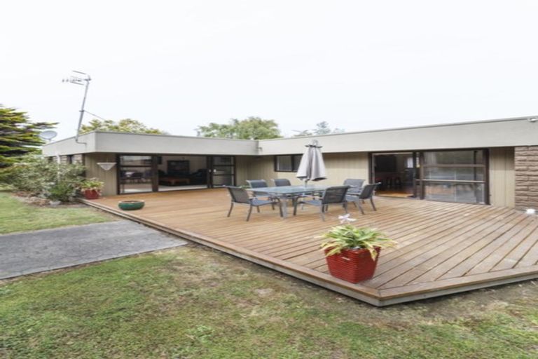 Photo of property in 32 Humphries Place, Awapuni, Palmerston North, 4412