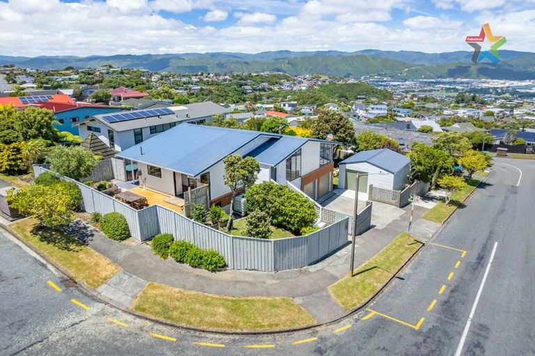 Photo of property in 4 Protea Street, Maungaraki, Lower Hutt, 5010