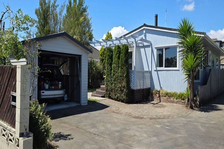 Photo of property in 1/86 Suva Street, Upper Riccarton, Christchurch, 8041