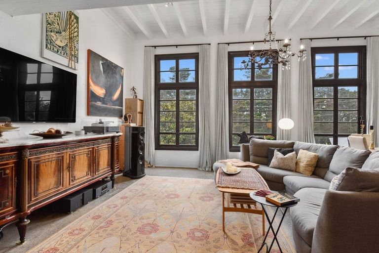 Photo of property in 1/25a Lake Road, Devonport, Auckland, 0624